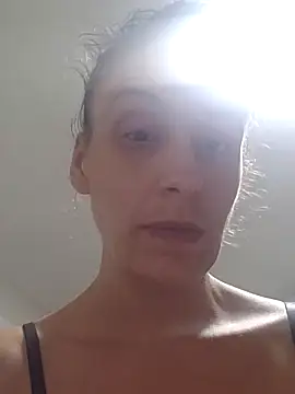 PrettyPocahontas69 online show from October 2025 12:06:01 AM