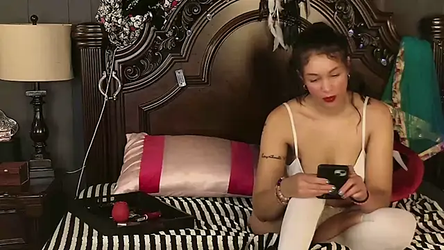 MeghanMarley online show from October 2025 04:35:02 AM