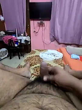 Snapshot of Loveboycurvy chatting on February 2025 12:49:01 PM Loveboycurvy online show from February 2025 12:49:01 PM