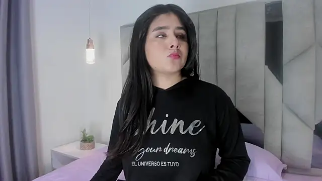 Malu M online show from November 2025 11:33:02 AM