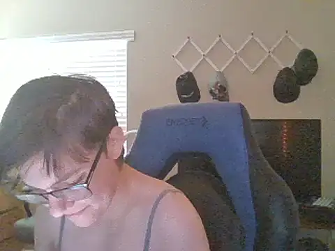 Snapshot of KaliSnow199623 chatting on January 2025 06:54:01 PM KaliSnow199623 online show from January 2025 06:54:01 PM