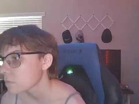 Snapshot of KaliSnow199623 chatting on February 2025 12:06:02 AM KaliSnow199623 online show from February 2025 12:06:02 AM