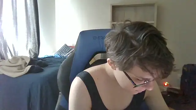 Snapshot of KaliSnow199623 chatting on September 2025 09:09:02 PM KaliSnow199623 online show from September 2025 09:09:02 PM