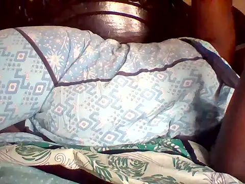 missarpie online show from April 2026 08:29:01 PM