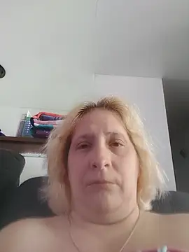 Snapshot of Icedcoffee2024 chatting on November 2025 05:26:01 PM Icedcoffee2024 online show from November 2025 05:26:01 PM