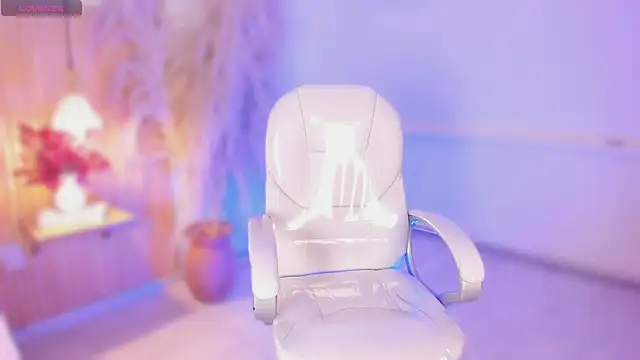 MelissaKarterrs online show from April 2026 12:13:01 PM