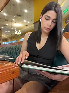 DaryRos online show from April 2026 07:15:02 PM