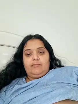 Snapshot of sarahhh1987 chatting on November 2025 08:59:02 AM sarahhh1987 online show from November 2025 08:59:02 AM