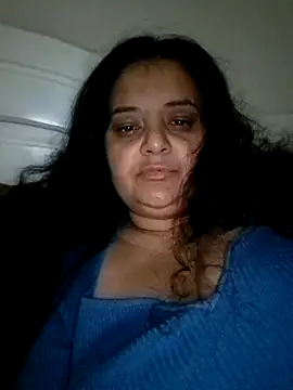 Snapshot of sarahhh1987 chatting on November 2025 06:32:01 PM sarahhh1987 online show from November 2025 06:32:01 PM