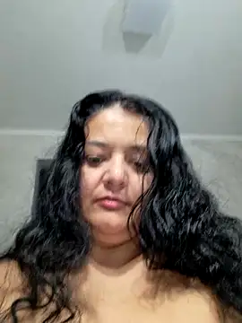 Snapshot of sarahhh1987 chatting on November 2025 06:38:02 AM sarahhh1987 online show from November 2025 06:38:02 AM