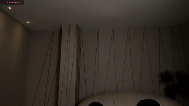 Snapshot of AliceHarper_ chatting on October 2025 12:23:02 PM AliceHarper online show from October 2025 12:23:02 PM