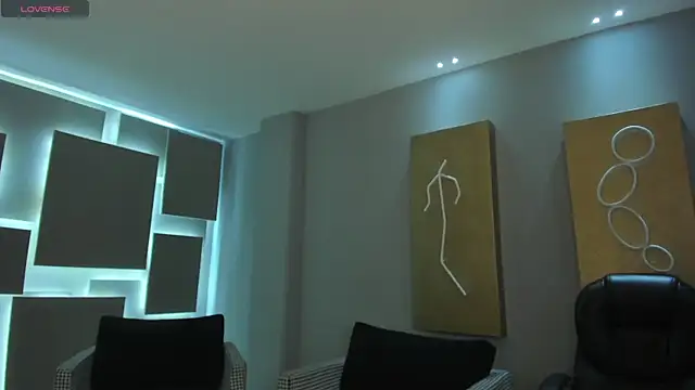 Snapshot of AliceHarper_ chatting on November 2025 07:16:02 PM AliceHarper online show from November 2025 07:16:02 PM