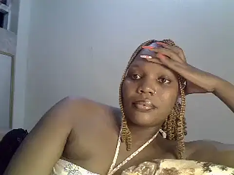 Pretty-sassy online show from February 2025 11:04:02 PM