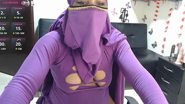 Aaliyah brown online show from February 2025 08:06:02 AM