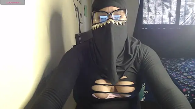 Aaliyah brown online show from March 2026 12:53:02 PM