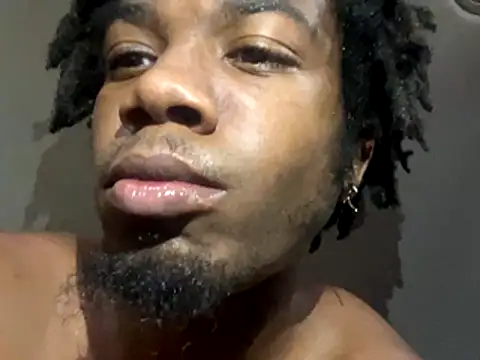 SlimeCrownzOut5 online show from December 2025 05:19:02 PM