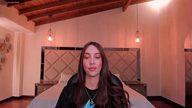 AnaisNin online show from October 2025 04:20:02 AM