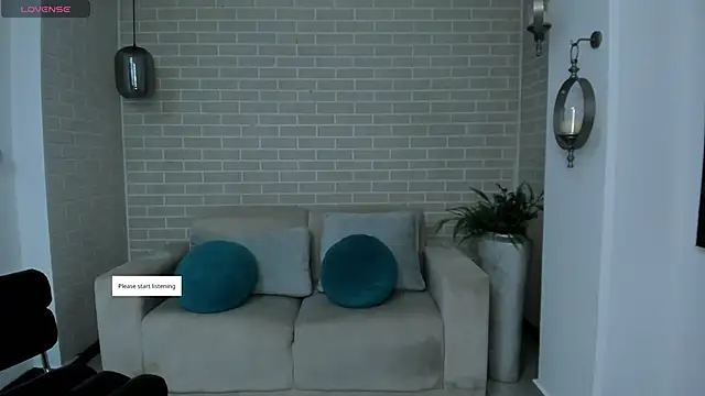Snapshot of AnaisNin chatting on May 2026 12:35:01 PM AnaisNin online show from May 2026 12:35:01 PM