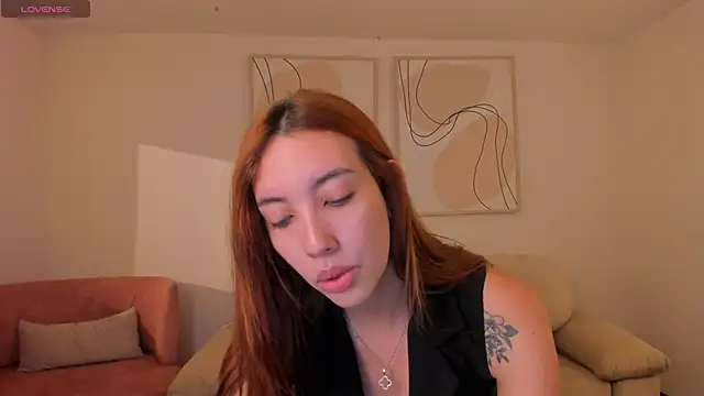 Snapshot of AnaisNin chatting on June 2026 12:03:02 PM AnaisNin online show from June 2026 12:03:02 PM