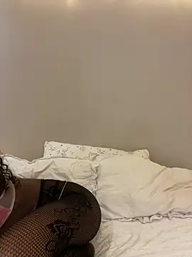 Snapshot of princesslola666 chatting on January 2025 12:46:02 PM princesslola666 online show from January 2025 12:46:02 PM