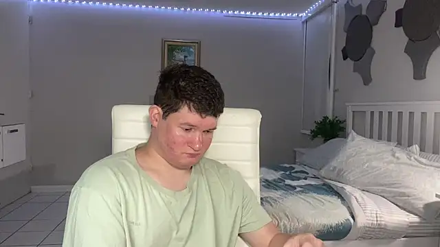 Lorenzo hernandez online show from January 2025 11:37:02 PM