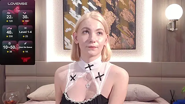 Snapshot of Roxana_perry chatting on January 2025 02:09:02 PM Roxana perry online show from January 2025 02:09:02 PM
