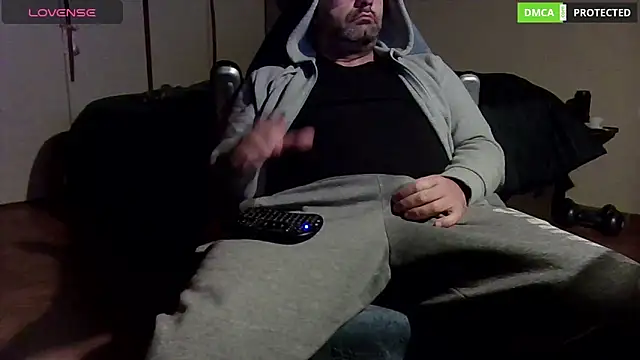 Snapshot of MultiOrgasmicLover chatting on December 2024 08:37:02 PM MultiOrgasmicLover online show from December 2024 08:37:02 PM