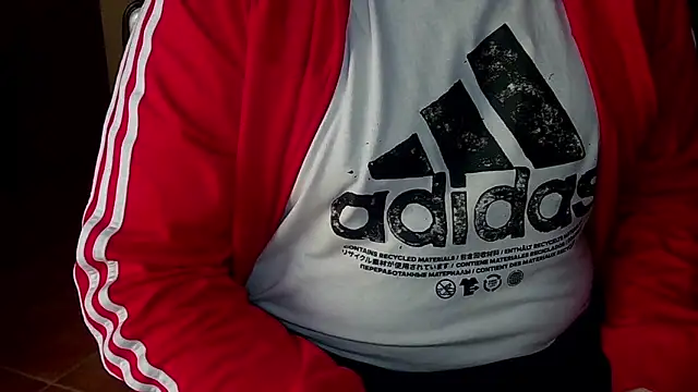 Snapshot of MultiOrgasmicLover chatting on October 2025 01:45:02 PM MultiOrgasmicLover online show from October 2025 01:45:02 PM