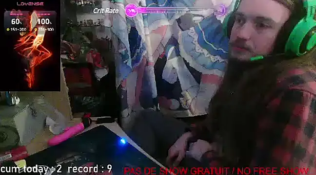 nicolasdumand21 online show from December 2024 09:33:02 PM