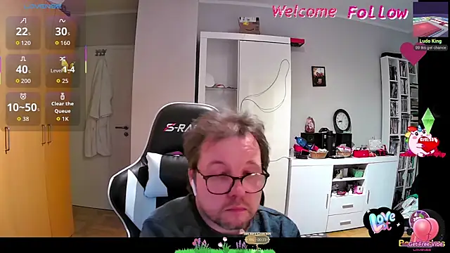 Snapshot of larsgessner30 chatting on May 2026 10:26:02 PM larsgessner30 online show from May 2026 10:26:02 PM