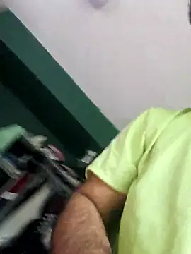 Snapshot of hard_dick011 chatting on June 2026 01:11:01 PM hard dick011 online show from June 2026 01:11:01 PM