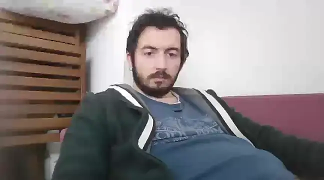 laynufff online show from February 2025 11:25:01 AM