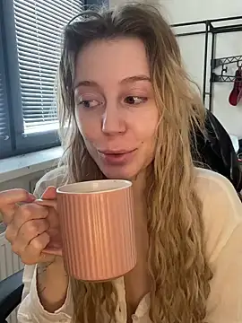 Snapshot of meanexx chatting on February 2026 07:51:02 AM meanexx online show from February 2026 07:51:02 AM