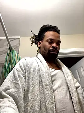 1BeautyN1Beast online show from December 2024 08:05:01 AM