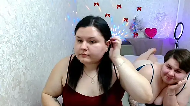 BeckyAndHellen online show from February 2025 06:40:02 PM