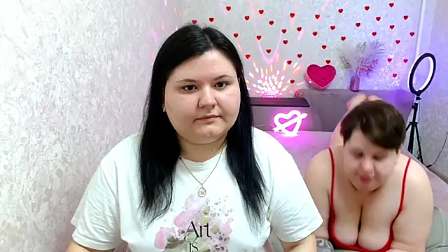 BeckyAndHellen online show from March 2025 10:57:01 AM