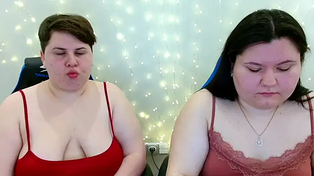 BeckyAndHellen online show from February 2026 10:47:01 AM