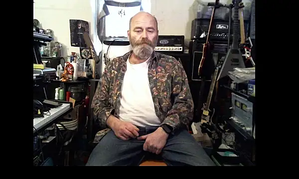 SirGarMack online show from February 2026 05:10:01 PM