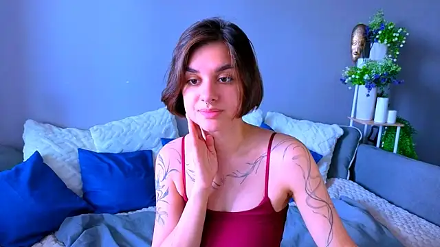 Snapshot of Celine_Dionn chatting on July 2026 05:24:01 AM Celine Dionn online show from July 2026 05:24:01 AM
