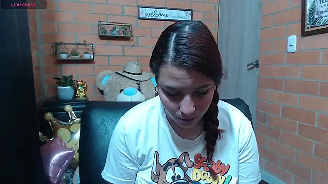 alexia 87 online show from September 2025 06:24:01 PM