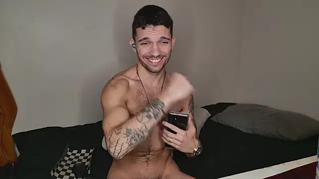 Snapshot of JackDesFeux chatting on January 2025 07:43:02 AM JackDesFeux online show from January 2025 07:43:02 AM