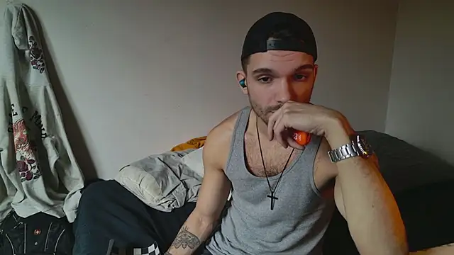 Snapshot of JackDesFeux chatting on January 2025 04:04:01 PM JackDesFeux online show from January 2025 04:04:01 PM