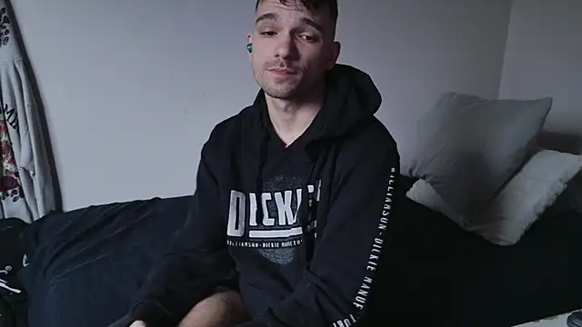 Snapshot of JackDesFeux chatting on February 2025 02:10:02 PM JackDesFeux online show from February 2025 02:10:02 PM