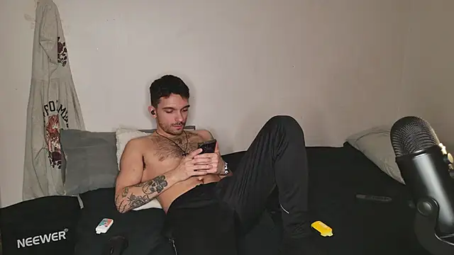 Snapshot of JackDesFeux chatting on March 2025 02:26:01 AM JackDesFeux online show from March 2025 02:26:01 AM