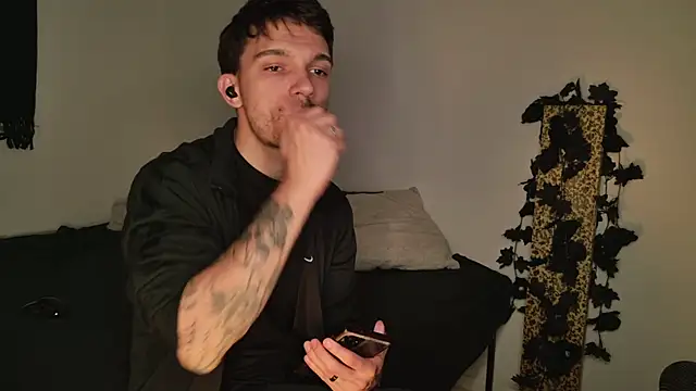 Snapshot of JackDesFeux chatting on October 2025 06:55:01 AM JackDesFeux online show from October 2025 06:55:01 AM