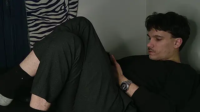 JackDesFeux online show from April 2026 02:51:02 AM