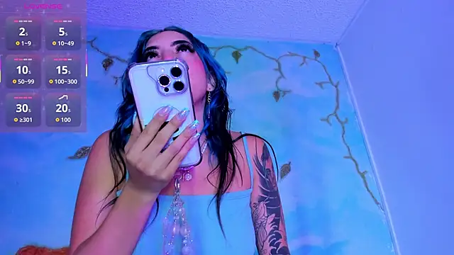 SaturnooStonee online show from March 2026 03:21:01 AM