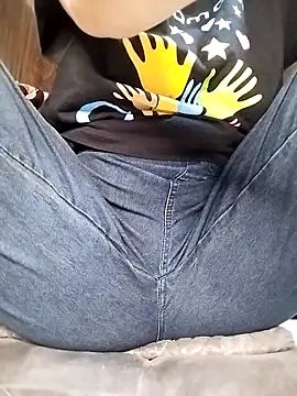 Mie610 online show from March 2025 11:38:02 PM