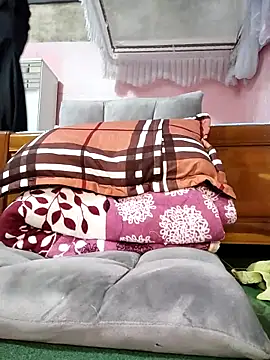 Mie610 online show from April 2026 05:10:01 AM