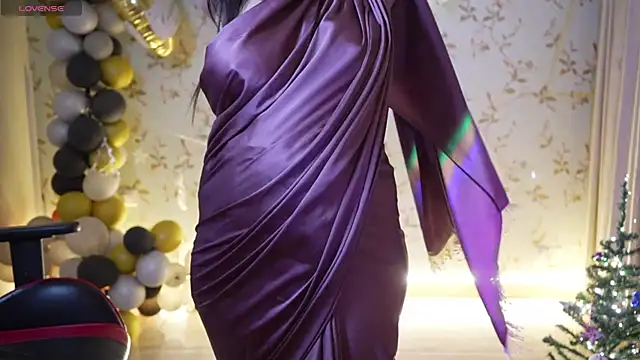 only aleesha online show from December 2024 08:39:01 PM